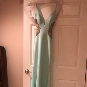 Prom gown